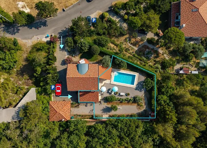 Romantic Tiny House With Private Pool & Fenced Garden - Pet Friendly Lejlighed